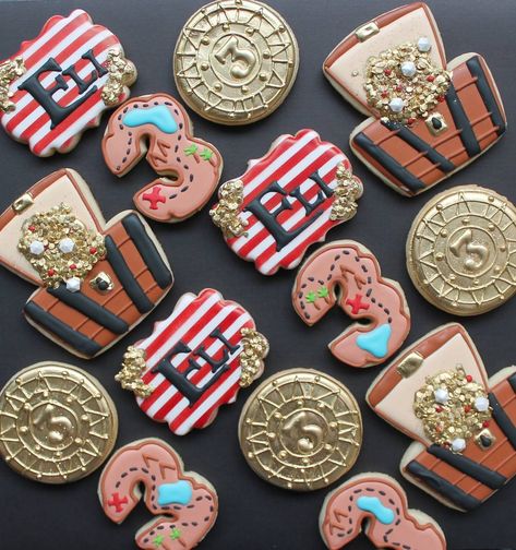 A Pirates Life For Me, Pirates Life For Me, Cutout Cookie, A Pirates Life, Pirate Cookies, Pirate Themed Birthday, Decorative Cookies, Crazy Cookies, Pirates Life