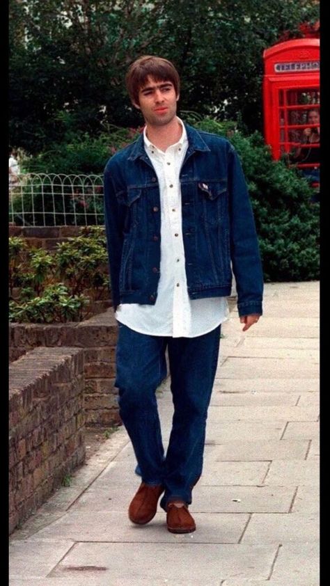 Liam Gallagher Denim Jacket, Liam Gallagher Fashion, Liam Gallagher Jacket, Liam Gallagher Style, Liam Oasis, Oasis Style, Oasis Music, Step On Me, Liam Gallagher Oasis