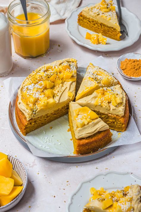 Mango Turmeric Cake (Vegan Gluten-Free) - Nourishing Amy Gluten Free Mango Cake, Vegan Mango Cake, Turmeric Cake, Mango Coconut Cake, Homemade Mince Pies, Vegan Hot Cross Buns, Banana Bread Baked Oatmeal, Plant Based Recipe, Granola Bites