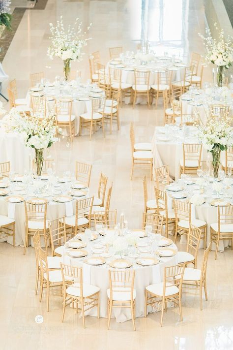 Ballroom Wedding Centerpieces, St Louis Art Museum Wedding, White Ballroom Wedding, White Summer Wedding, Branch Centerpiece, White Ballroom, Ballroom Wedding Reception, Classical Wedding, Branch Centerpieces