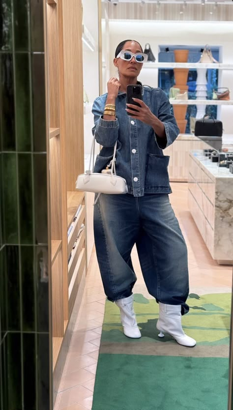 Traci Ellis Ross Style 2023, Tracee Ellis Ross Style Outfits, Joan Clayton Style Girlfriends, Tracie Ellis Ross Style, Tracy Ellis Ross Style, Tracee Ellis Ross Style, Tracee Ellis Ross Fashion, Ellis Ross, Rich Auntie