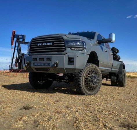 Lifted Dually Trucks, Welding Trucks, Dodge Ram Diesel, Dodge Diesel Trucks, Trucks Lifted, Old Dodge Trucks, Welding Rigs, Dodge Diesel, Custom Truck Beds