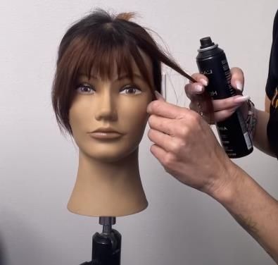 Medium Hair Bottleneck Bangs, Short Bangs Style, Hairstyles With Bangs For Thinning Hair, How To Put Bangs Back Hairstyles, Bottleneck Bangs Long Hair Round Face, Bangs For Fine Thinning Hair, Bottleneck Bob Haircut, Short Bottleneck Bangs, Bottleneck Bangs Tutorial