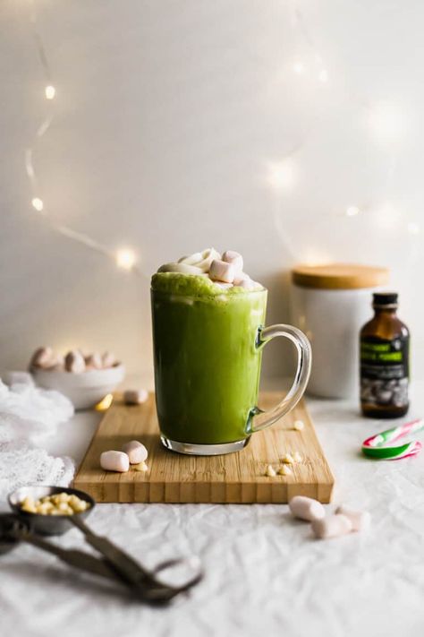 Matcha Peppermint White Hot Chocolate | Sift & Simmer Hot Chocolate Slow Cooker, Healthy Peppermint Patties, Peppermint Matcha, Hot Chocolate Ideas, Peppermint White Hot Chocolate, Best Homemade Hot Chocolate, Slow Cooker Hot Chocolate, Hot Chocolate Recipe Homemade, Matcha White Chocolate