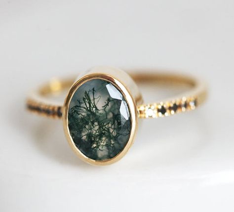 Best seller at Capucinne - Our signature design now available in lovely moss agate and goes by the name of Ronia. Beautiful unique ring set that represents the beauty of awakening nature with ombre shade colors. Perfect spring piece. The Clothing Palette, Moonstone Engagement Ring Rose Gold, Green Agate Ring, Agate Rings, Black Diamond Bands, Rose Gold Diamond Ring Engagement, Half Eternity Ring Diamond, Goddess Jewelry, Agate Engagement Ring