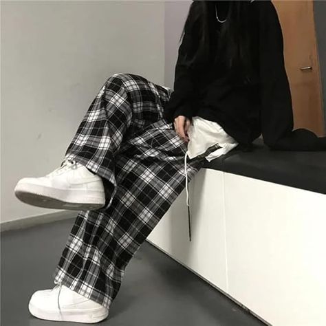 Black And White Plaid Pants, White Plaid Pants, Grunge Pants, Plaid Pants Women, Summer Pants Women, Plaid Decor, Black And White Plaid, Pant Length, Pretty Stuff