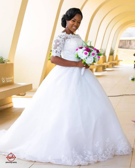 Beautiful ball wedding gown available for sale and rentals in Lagos, Nigeria Wedding Dresses Nigeria, Beaded Sheath Wedding Dress, Princess Ballgown, Beautiful Ball, Nigerian Bride, Wedding Dresses Princess Ballgown, Ball Wedding, Plus Size Wedding Gowns, Deeper Life