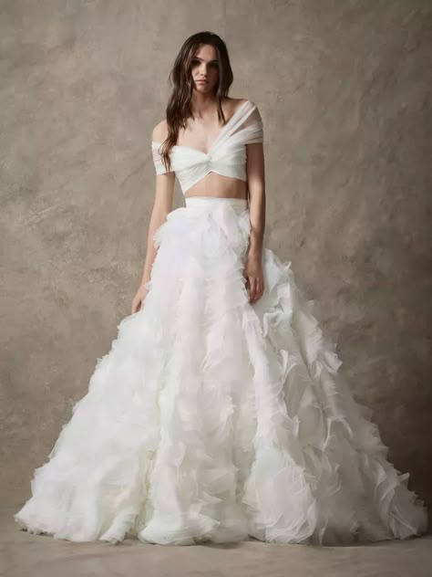 Love the top Organza And Tulle Wedding Dress, 2 Piece Gown Crop Tops, 2 Piece Ball Gown, 2 Piece Wedding Dress Crop Tops, 2 Piece Gown, Wedding Dresses Two Piece, Modern Bridal Dress, Ballgown Skirt, Two Piece Gown