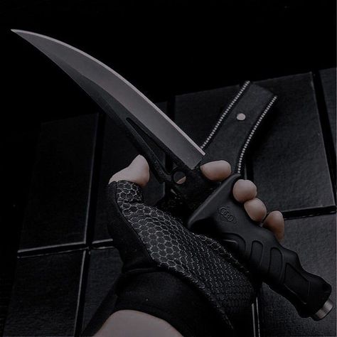 Knife Aesthetic, Pretty Knives, Cool Knives, Cherry Bomb, Dark Photography, Character Aesthetic, Tactical Gear, Black Aesthetic, Hunger Games