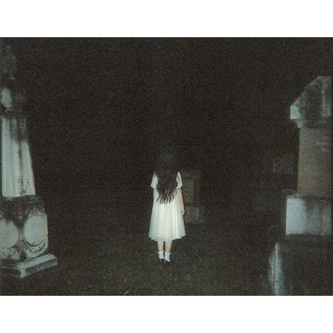 ₦Σ₩ ĦΣŁŁ | VK ❤ liked on Polyvore Alluka Zoldyck, Creepy Photos, Creepy Images, Creepy Pictures, Dark Photography, Creepy Cute, Aesthetic Grunge, Grunge Aesthetic, Dark Aesthetic