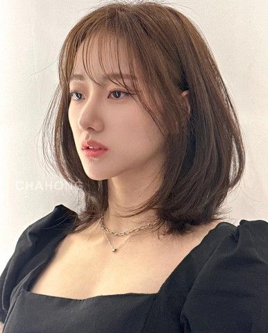 Short Hairstyle Women Korean Round Face, Korean Hairstyles Women Round Faces, Bob Cut With Bangs Round Face, Korean Bob Cut, Short Hair Cuts For Women With Bangs, Korean Bob Haircut, Bob 2023, Korean Hairstyle Ideas, Bob Hair Style