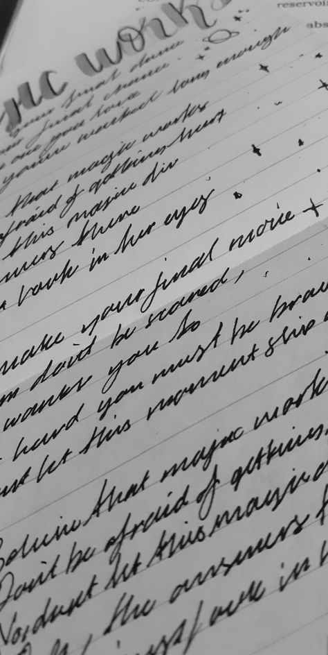 Victorian Handwriting, Victorian Cursive, English Cursive Writing, Handwriting Inspo, Fancy Handwriting, Unique Handwriting, Gothic Academia, Books To Read Before You Die, Handwriting Examples