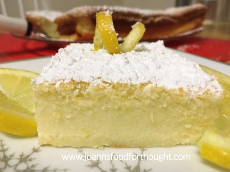 Lemon Magic Cake Recipe, Lemon Custard Cake, Lemon Sour Cream Pie, Magic Cake Recipes, Custard Cake Recipes, Rainy Evening, Custard Desserts, Lemon Custard, Lemon Cake Recipe