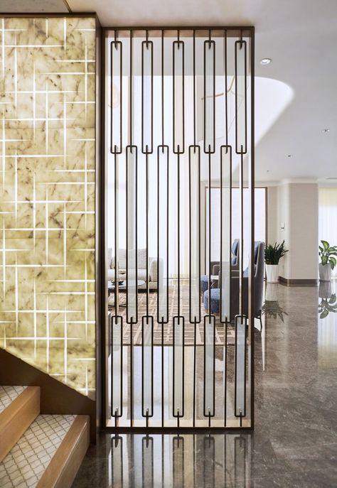 Modern Partition, Marble Walls, Modern Partition Walls, Room Partition Wall, Partition Designs, Wall Partition Design, Glass Partition Wall, Staircase Landing, Jaali Design