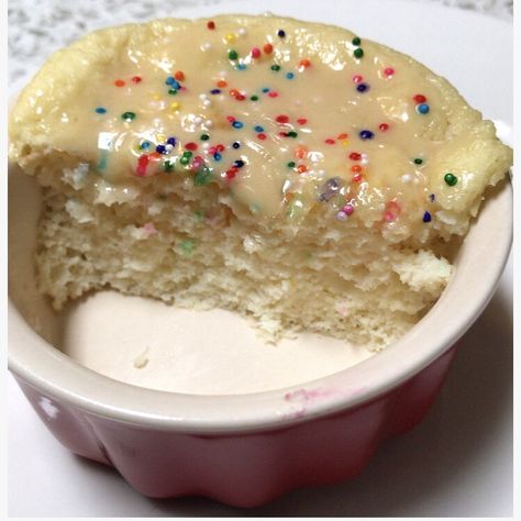 1st Phorm Mug Cake, Birthday Cake Protein Pudding, Protein Bakes, Vanilla Protein Cake, Protein Birthday Cake, Protein Powder Muffins, Devotion Protein, Low Calorie Sweets, Devotion Nutrition