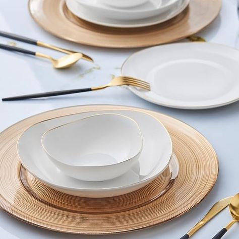 Karaca Streamline Middle 12 Pieces Dinnerware Set for 4 People,New Bone,Dinner Plates,Side Plates,Salad Bowls,Porcelain Tableware,Crockery Set,White Gold : Amazon.co.uk: Toys & Games White And Gold Plates, Kitchen Dishware, Bone China Dinner Set, Crockery Set, China Dinnerware Sets, Bone China Dinnerware, Plates And Bowls Set, Elegant Dinner Party, Porcelain Tableware