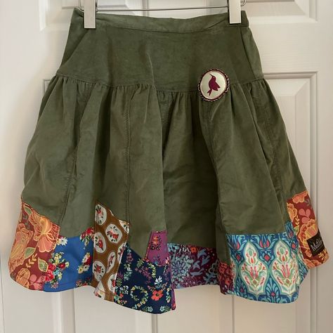 Matilda Jane Youth Skirt. Main Color Is Green. New With Tags. Size 14. Perfect Condition. Reworked Skirt, Toddler Skirt, Matilda Jane Clothing, Jane Clothing, Corduroy Skirt, African Print Fashion, Matilda Jane