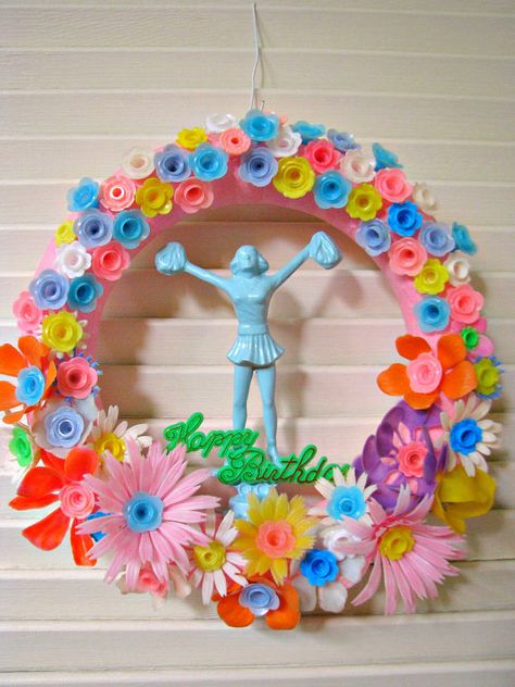 "This cheerleading trophy. It's like its eyes follow you wherever you go. I like it." Kitschy Crafts, Happy Birthday Wreath, Vintage Happy Birthday, Birthday Candle Holder, Birthday Wreath, Easter Wreath Diy, Happy Birthday Vintage, Pom Pom Girl, Diy Candle Holders