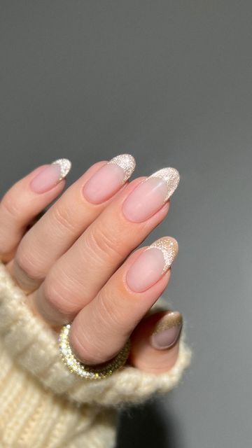 Shimmer Tip Nails, Pink Cat Eye Nails French Tip, Cat Eye Nails French Tip, Cat Eye French Tip Nails, Elegant Nail Polish, Grad Nails, Winter Nail Art Designs, Rainbow Nails Design, Nail Art Halloween