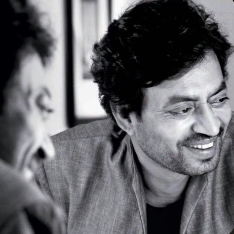 Irfan Khan, Amazing Movies, Irrfan Khan, Life Of Pi, Mom Died, Eye Painting, Actors Images, Bollywood Actors, On Wednesday