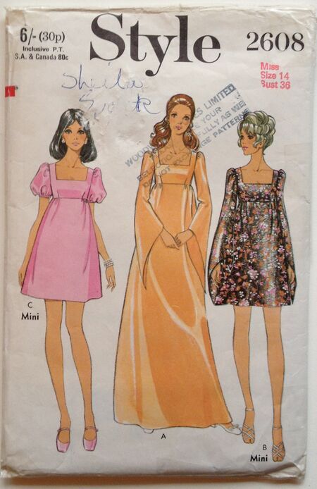 Unique Sewing Patterns, Vintage Clothes Patterns, Patron Vintage, 60s And 70s Fashion, Vintage Dress Patterns, Bias Binding, Creation Couture, 60s Dress, Diy Sewing Clothes