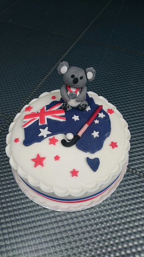 Australian Themed Cake, Australia Cake, Kids Party Crafts, Travel Cake, Flag Cake, Aussie Christmas, 50th Bday, Food Activities, Australian Flags