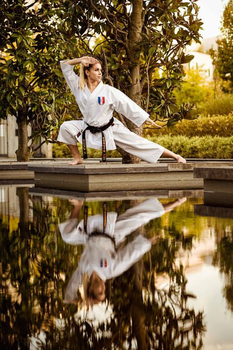 Do with what you have – BTS Karate Photoshoot Feat. Jessica Hugues Karate Photoshoot, Karate Photos, Karate Picture, Black Belt Taekwondo, Art Pictures Ideas, Martial Arts Photography, Senior Pictures Boys Outdoors, Quinceanera Pictures, Senior Pictures Downtown