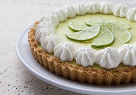 I was in the Florida Keys a few weeks ago, hopscotching from key to key looking for the best Key lime pie. Gluten Free Graham Cracker Pie Crust, Gluten Free Key Lime Pie, Gluten Free Graham Cracker Crust, Pie Crust Dessert, Key Lime Recipes, Graham Cracker Crust Recipe, Key Lime Pie Easy, Dairy Free Cheesecake, Gluten Free Graham Crackers