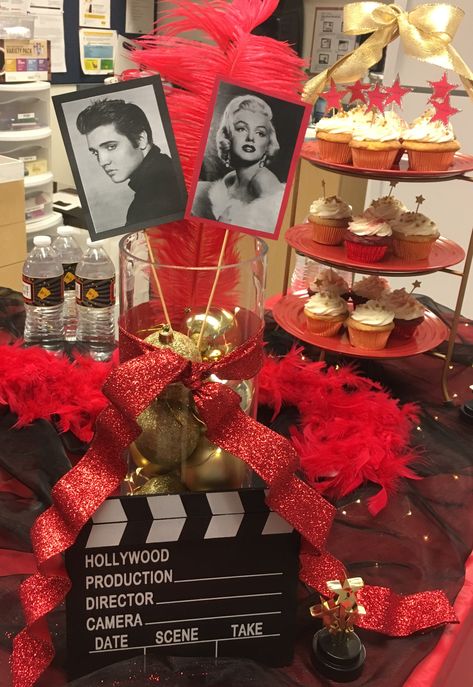 Hollywood themed party decor Old Hollywood Grad Theme, Hollywood Style Party Ideas, Hollywood Glamour Decor Party, Celeb Themed Party, Hollywood Party Table Decor, Hollywood Themed Table Decor, Red Carpet Bridal Shower Theme, Holly Wood Themed Party, Celebrity Party Decorations