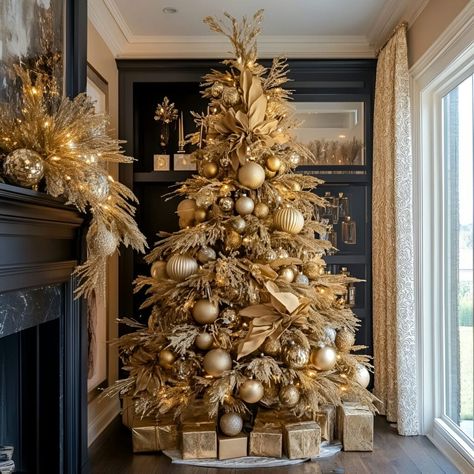 A grand design, the Opulent Gold Tree is loaded with sparkling baubles and golden details, offering a lavish look for the season. Champaign Gold Christmas Tree, Grand Christmas Tree, Gold Ornaments Christmas Tree, Opulent Christmas, Champagne Christmas Tree, Golden Christmas Tree, Luxury Christmas Decor, Spend Time With Family, Luxury Christmas Tree