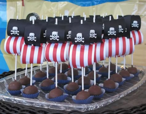 Pirate Cake Pops, Pirate Ship Cake, Pirate Birthday Cake, Pirate Ship Cakes, Pirate Party Decorations, Mermaid Pirate Party, Ship Cake, One Piece Birthdays, Pirate Themed Birthday Party