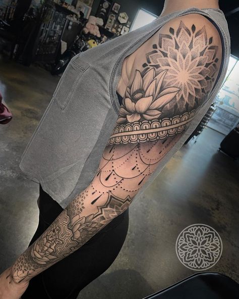 Ornamental sleeve with mandalas and lotus flowers. Tattoo by tattoos.by.newyork. Mandala Arm Tattoos, Tato Mandala, Mandala Tattoos For Women, Mandela Tattoo, Tattoo Sleeve Filler, Mandala Sleeve, Feminine Watercolor, Mandala Tattoo Sleeve, Tattoo Dotwork