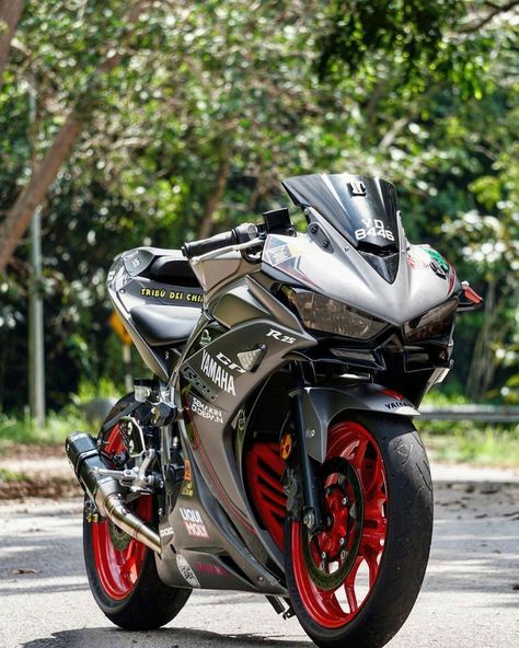 Yamaha Yzf R, Yamaha R25, Yamaha R3, Bike Exif, Cafe Racer Bikes, Motor Sport, Sports Bikes Motorcycles, Bike Lovers, Sepeda Motor