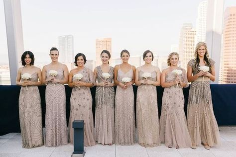 Classy Bridesmaid Dresses, Adrianna Papell Bridesmaid, How To Dress For A Wedding, Informal Wedding Dresses, Vintage Bridesmaids, Stunning Bridesmaid Dresses, Champagne Bridesmaid, Prom Dresses Yellow, Bella Bridesmaid