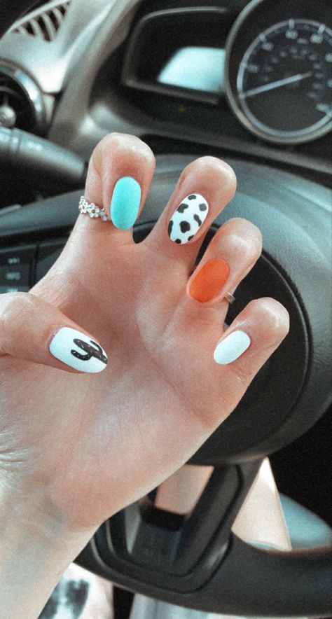 Simple Nail Acrylic, Western Nails Ideas, Fall Nails Western, Nail Ideas Western, Cowgirl Nails Westerns, Western Fall Nails, Tennessee Nails, Western Nail Ideas, Cowgirl Nails