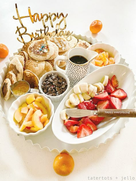 Create a Simple Pancake Charcuterie Board in Minutes! Celebrate a birthday, Mother's Day, Father's Day or special event with a breakfast-in-bed pancake board! Birthday Breakfast Pancakes, Breakfast Ideas In Bed, Birthday Breakfast For Her, 30th Birthday Breakfast Ideas, Breakfast Platter Ideas Simple, Pancakes For Birthday, Mom Birthday Breakfast, Birthday Breakfast Board, Birthday Breakfast In Bed For Him