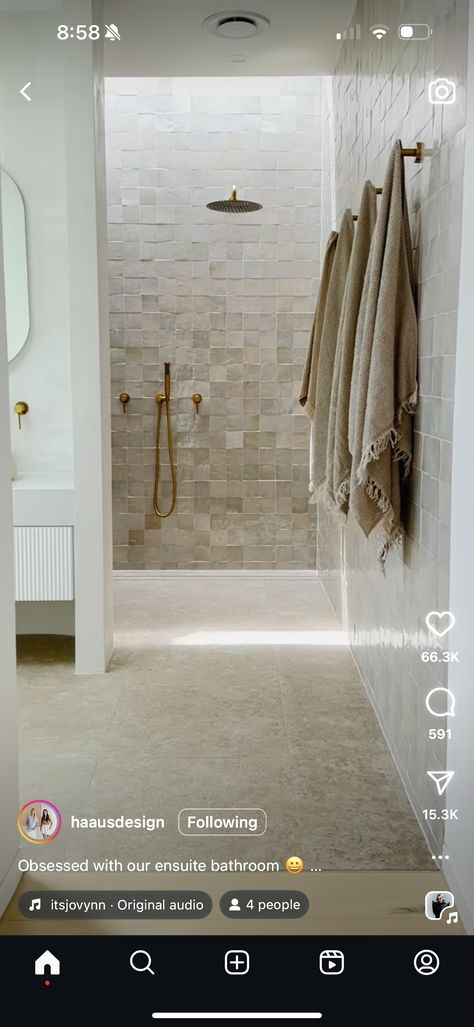 Want a walk in shower with no glass No Glass Shower Walk In, Cowboy Bathroom, Master Shower, Wet Rooms, Glass Shower, Walk In Shower, Master Bath, A Walk, Shower Ideas