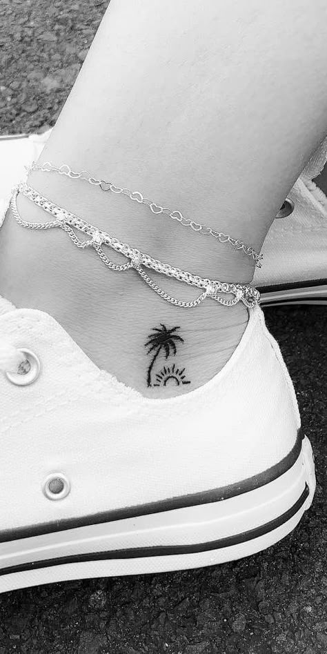 Mexico Vacation Tattoo Ideas, California Inspired Tattoo, Minimalist Palm Tree Tattoo, Key West Tattoo, Light Tattoo Ideas, Small Sun Tattoos, California Tattoo Ideas, A Sun Tattoo, Sun Tattoo Ideas