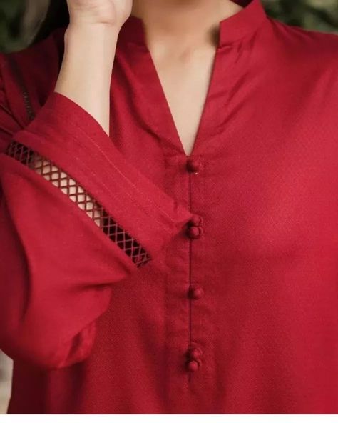 Tassels Fashion Clothing, Women Trousers Design, Simple Dress Casual, Kids Blouse Designs, Latest Dress Design, Classy Outfits For Women, Neck Designs For Suits, Trendy Shirt Designs, Pakistani Fashion Casual