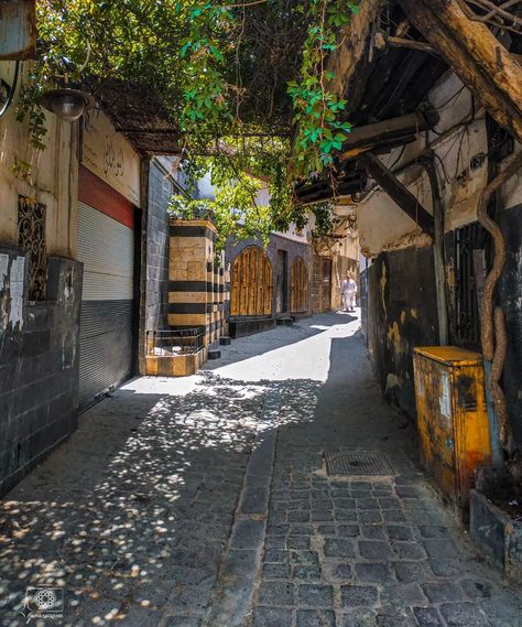 Arab Vibes, Old Damascus, Damascus Syria, Building Photography, Ancient Architecture, Old City, Pretty Places, Syria, Damascus