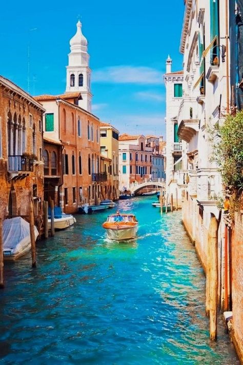 Venice Italy Wallpaper, Fall Filter, Italy Wallpaper, App Filter, Wallpaper Iphonewallpaper, Airbrush App, Europe Destinations, Venice Italy, Photo Editor