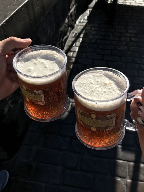 Butter Beer Aesthetic, Butterbeer Aesthetic, Harry James Potter Aesthetic, Raining Sound, Harry Potter Butterbeer, Disneyland Travel, Aesthetic Harry Potter, Study Together, Butter Beer