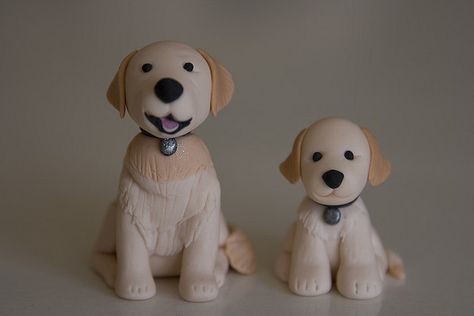 Dog & Puppy by Rouvelee's Creations, via Flickr Fondant Golden Retriever, Gumpaste Animals, Fondant Dog, Clay Dog, Dog Cupcakes, Quilling Animals, Dog And Puppy, Puppy Cake, Dog Cake Topper