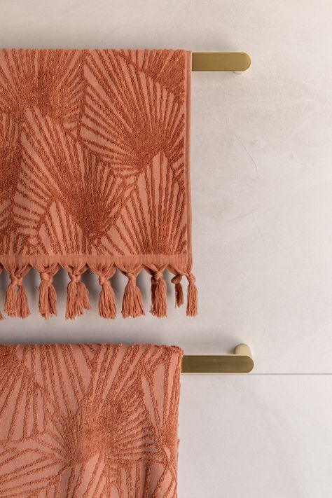 Bathroom Towel Colors Scheme, Desert Bathroom, Bathroom Towels Colors, Boss Planner, Girl Boss Planner, Orange Towels, Bohemian Bathroom, Towel Shelf, Summer Living