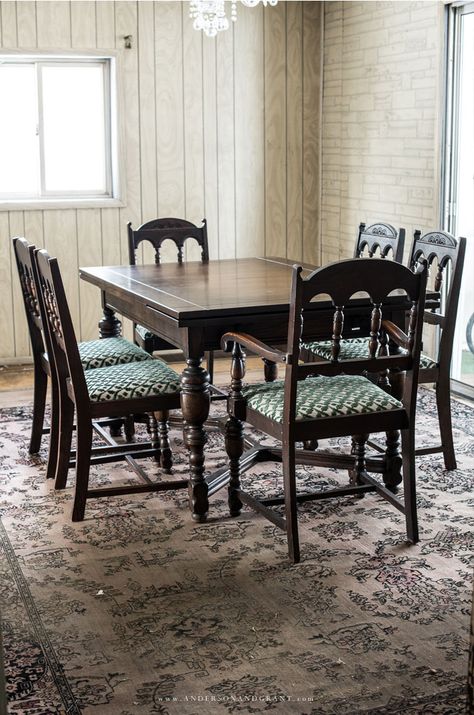 This unique Antique Dining Room Table and Chairs is going to look perfect in my restored 1900s fixer upper.  #diningroom #fixerupper #furniture #antique #andersonandgrant Dining Room Antique Furniture, Antique Table Modern Chairs, Antique Dining Table Modern Chairs, 1940s Dining Room, Antique Dining Set, Antique Dining Room Sets, Brown Dining Room Table, Fixer Upper Dining Room, Antique Kitchen Table