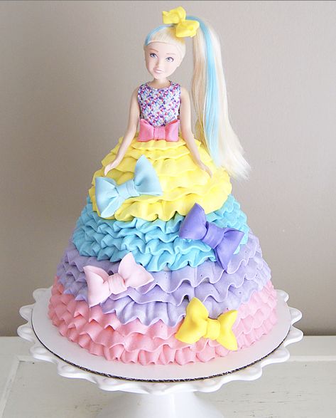 Jojo Siwa cake  #jojo #bows #cake Diy Jojo Siwa Party Decorations, Jojo Siwa Birthday Party Ideas Cakes, Jo Jo Siwa Cake, Jojo Siwa Cake, Jojo Siwa Birthday Cake, Diy Kids Party Decorations, Barbie Doll Birthday Cake, Doll Birthday Cake, Jojo Siwa Birthday