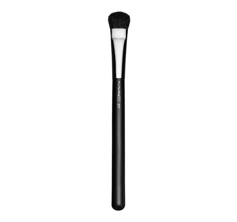 227 large fluff brush | mac cosmetics Skincare Brush, Hollywood Heroines, Beauty Haul, Brush Cleanser, Face Nails, Brush Roll, Make Up Brushes, Mac Makeup, Eye Brushes