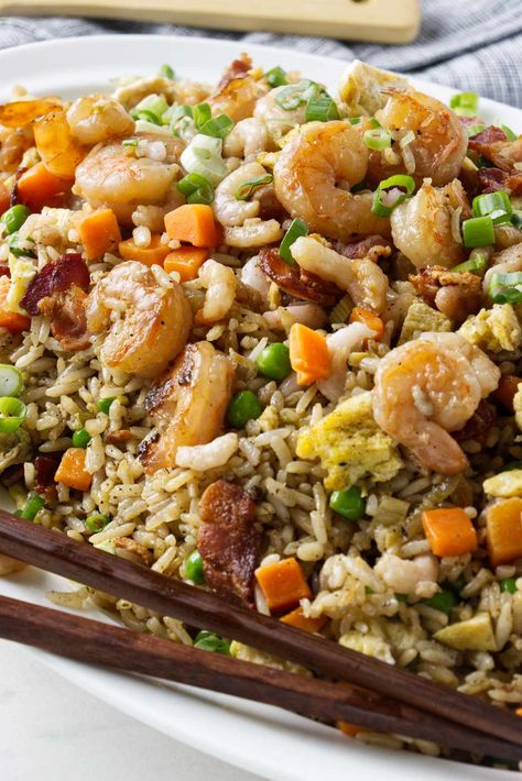 Easy Shrimp Fried Rice, Pineapple Fried Rice, Asian Rice, Sauce For Rice, Marinated Shrimp, Pasta Side Dishes, Pasta Sides, Shrimp Fried Rice, Easy Shrimp