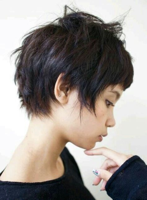 Gamine Haircut, Punk Short Hair, Punk Pixie Haircut, Punk Pixie Cut, Short Punk Hair, Layered Haircuts For Women, Messy Short Hair, Styles Ideas, Punk Hair