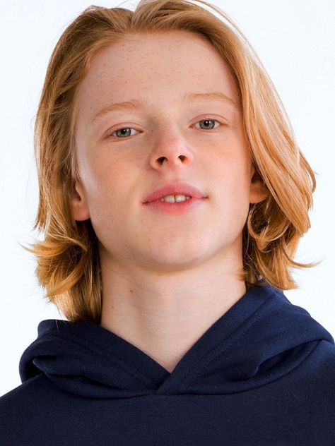 Shoulder Length Ginger Hair, Hair Parted In The Middle, Boys Long Hairstyles Kids, Long Length Haircuts, Boy Hairstyle, Ginger Hair Men, Red Hair Boy, Boy Haircuts Long, Hairstyle Long